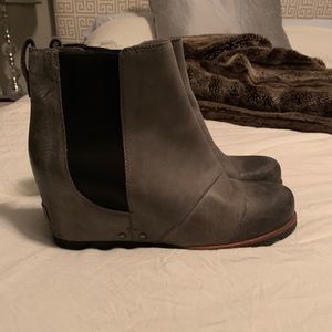 Sorel Joan of Arctic Wedge Chelsea bootie